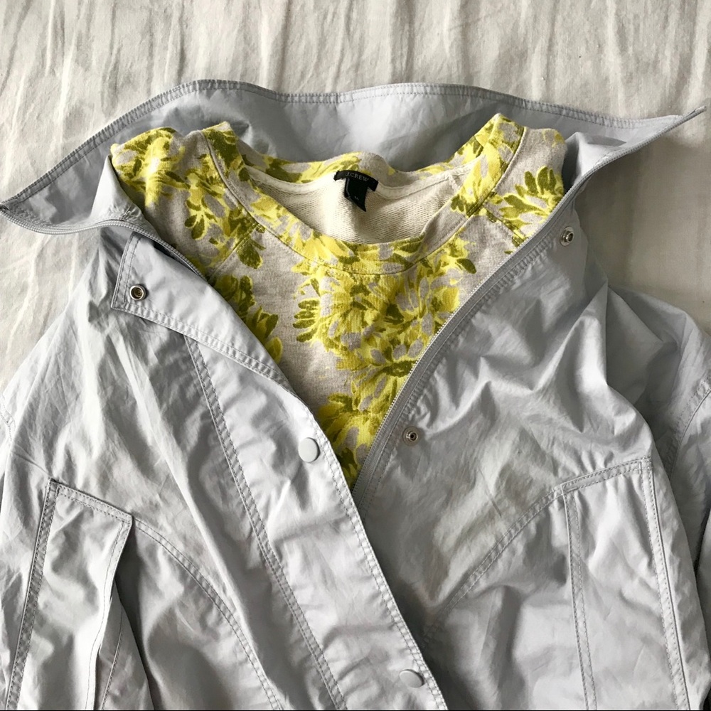 🌱 J. Crew floral chartreuse sweatshirt pullover